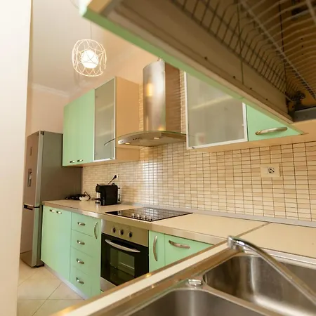 Imperial Visar Iriish Apartment *