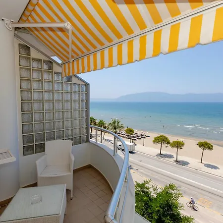 Imperial Visar Iriish Apartment *